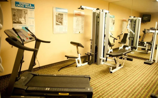 Quality Inn & Suites Airport