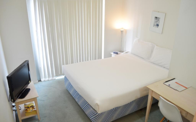 Franklin Apartment