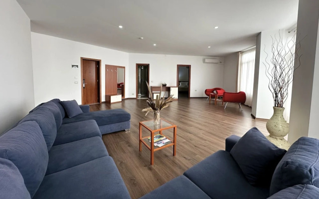 Château Linza Resort