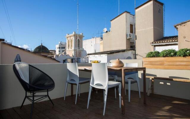 Singularstays Roger De Flor