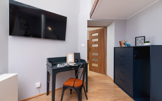 Strzelecka Apartment Cracow by Renters