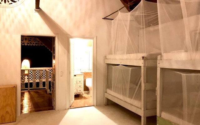Hotel Secreto
