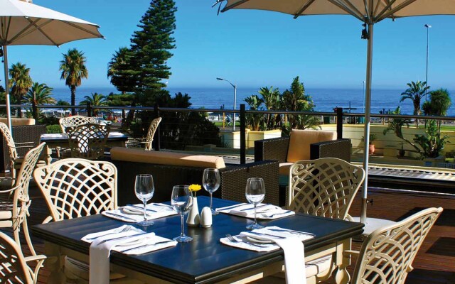 Premier Hotel Cape Town