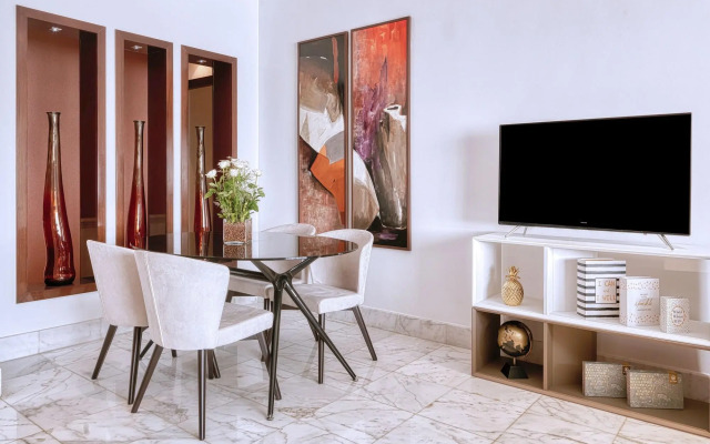 ADAM Hotel Suites