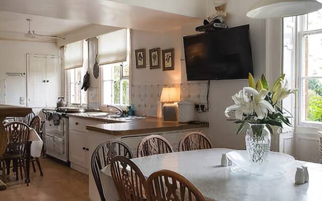 IBC Iverley House