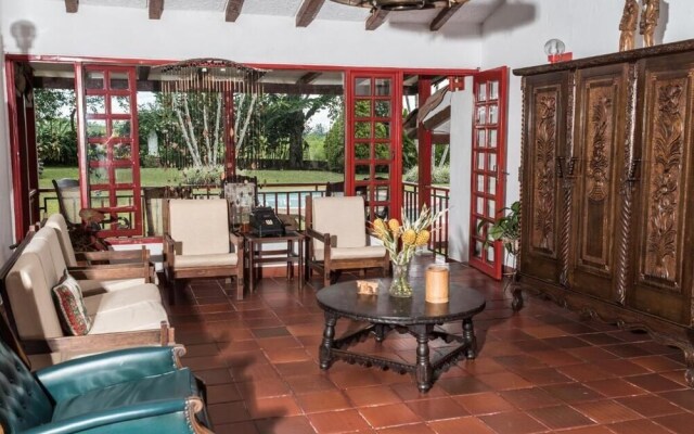 Finca Hotel El Rosario