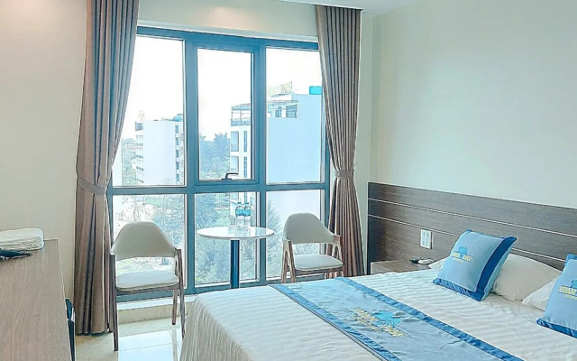 Tuan Dat Luxury Hotel FLC