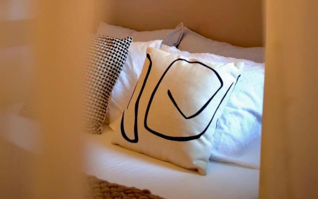 Carmen Art Hotel