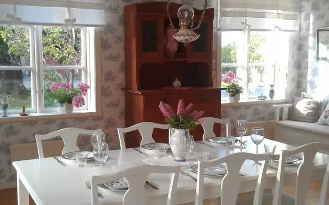 Tullsta B&B