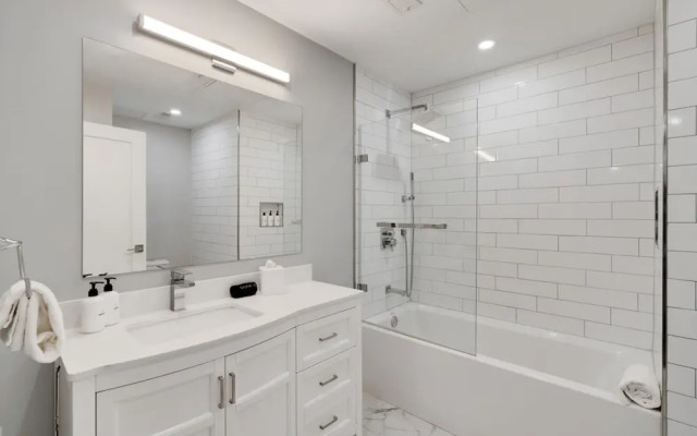 Sosuite 2BR Apt w W/d, Gym, Lounge