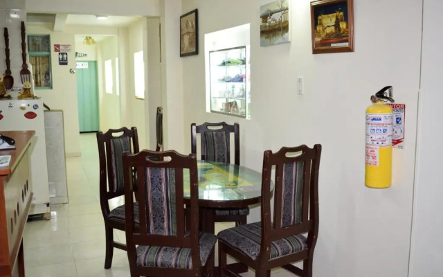 Cafe Inn Casa Hotel