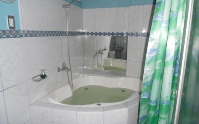 Amazon Rivers Hosteleria Residencial
