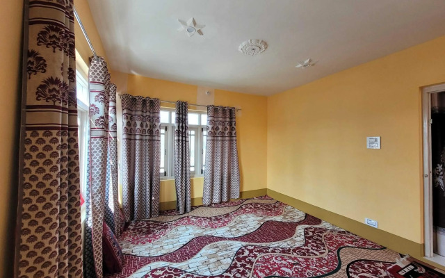 OYO HOME IAE602 Safyan Homestay