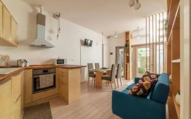 Tiburtina Terrace Apartment