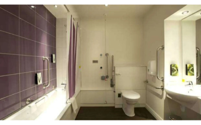 Premier Inn Inverness Centre(Millburn Rd)