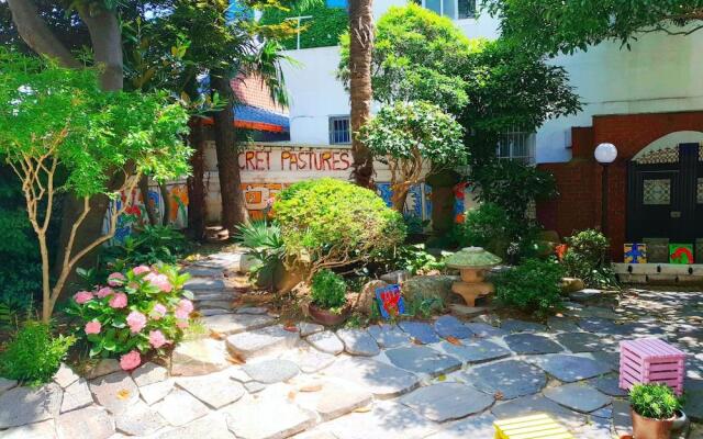 Gallery Family Hotel