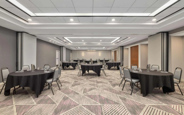 Hampton Inn & Suites Downers Grove Chicago