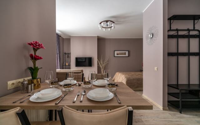 Letyourflat Studio ''Indigo №1''