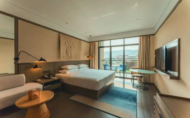 ShengSi Maison New Century Hotel