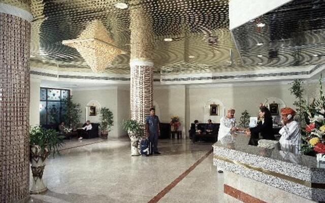 Hotel Al Madinah Holiday