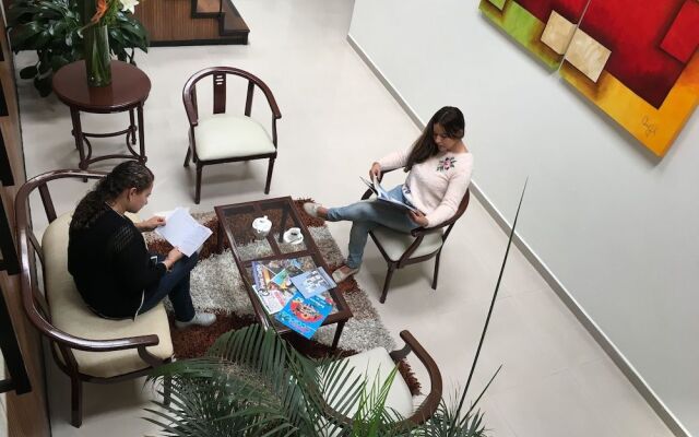 Regines Hotel