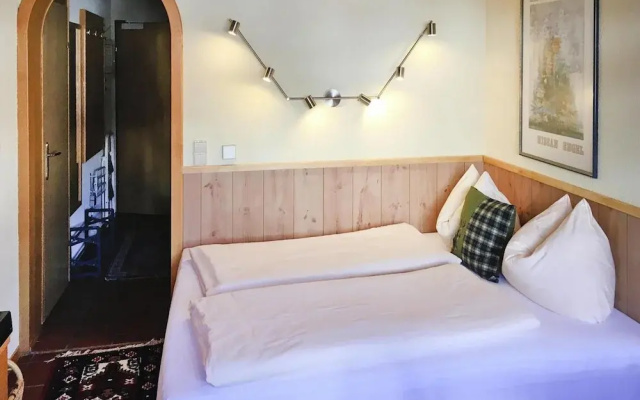 Chalet in Dienten With Ski-in Access & Pool