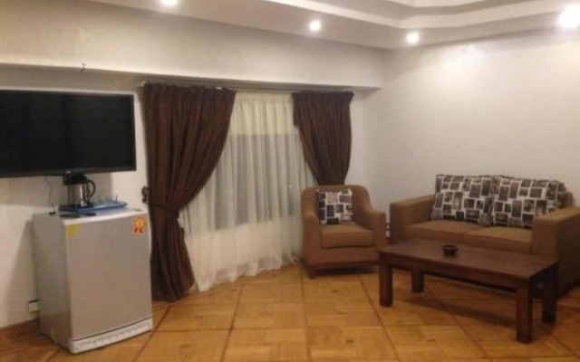 Galaxy Royal Suites Hotel