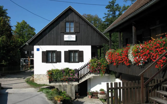 Holiday House Rastoke Pod Lipom