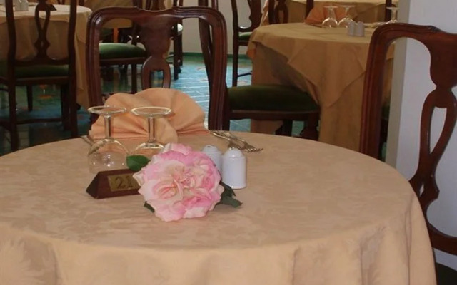 Hotel Metropole