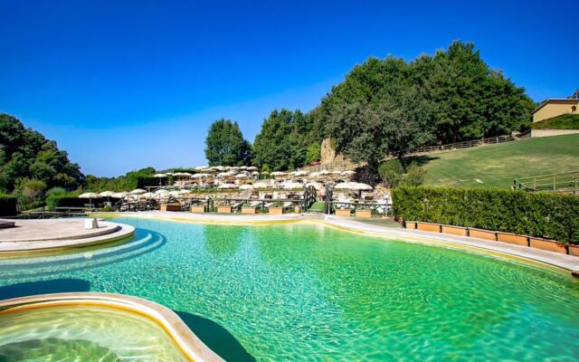 Thermae Villa 36