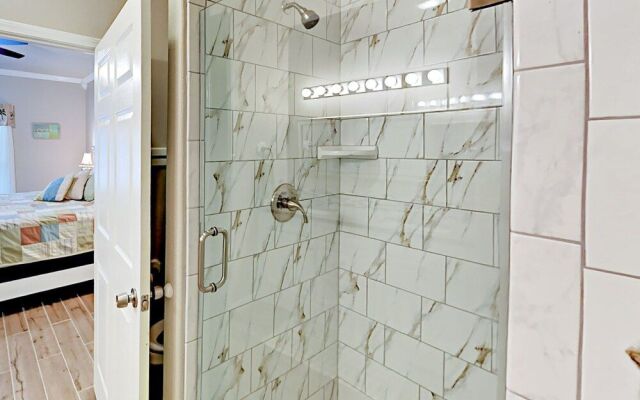 Serene #302 - 2 Br Condo