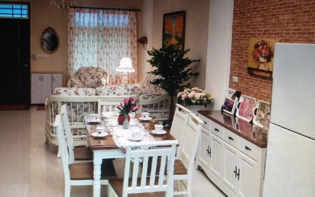 Red Apple B&B