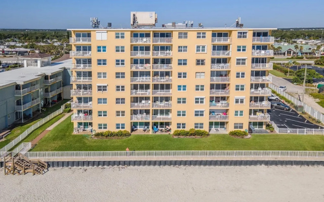 Ponce de Leon Towers 301