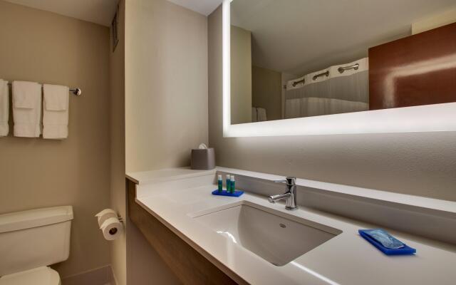 Holiday Inn Express Horse Cave by IHG