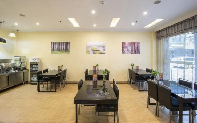 GreenTree Inn Jiangsu Taizhou XingHua Middle Yingwu Road Express Hotel
