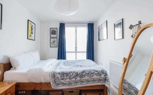 Quirky 1Bed Sleeps 4, 10 Mins To Mile End Tube