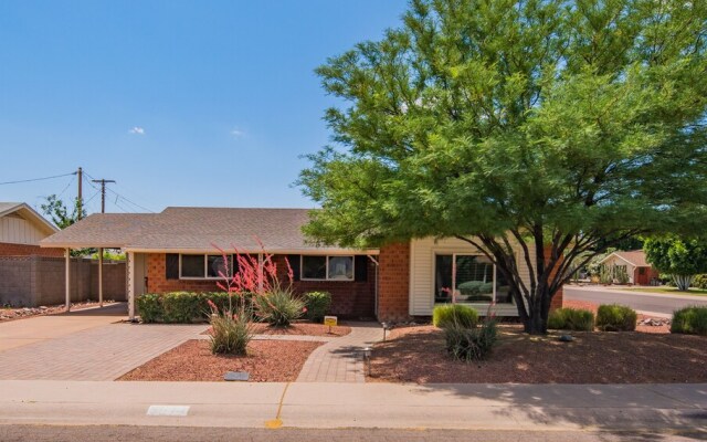 3BR Home near Old Town - Pool by WanderJaunt