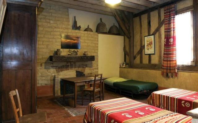 Gîte Soulaines-Dhuys, 4 pièces, 6 personnes - FR-1-543-47