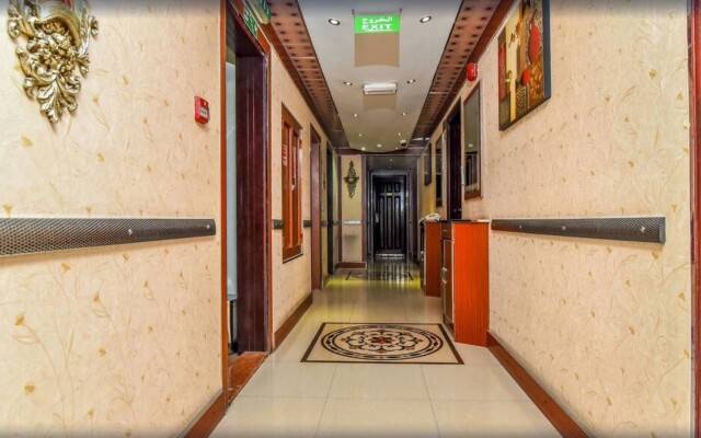 OYO 180 Evin Hotel