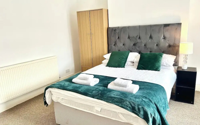 The Coral Guest House Fratton