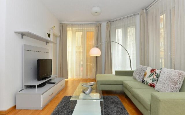Diamond Apartments