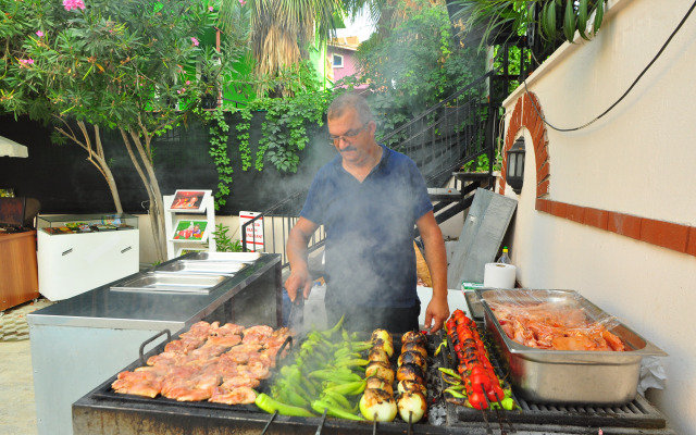 Alessia Hotel