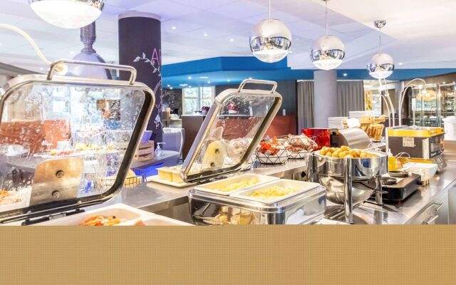 Mercure Paris Massy Gare TGV