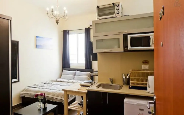 NHE Rothschild Apartments