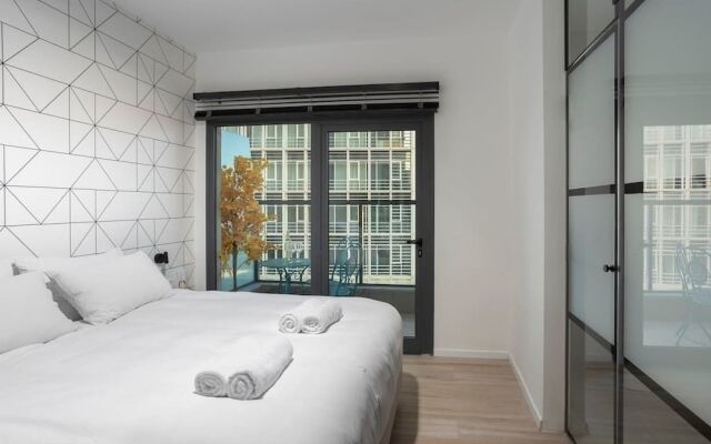 3BR Penthouse on Rothschild by HolyGuest