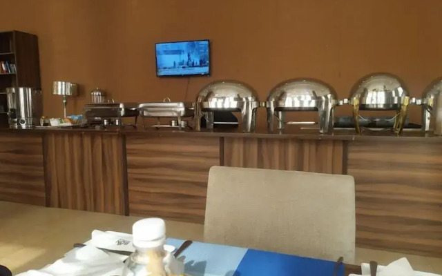 BON Hotel