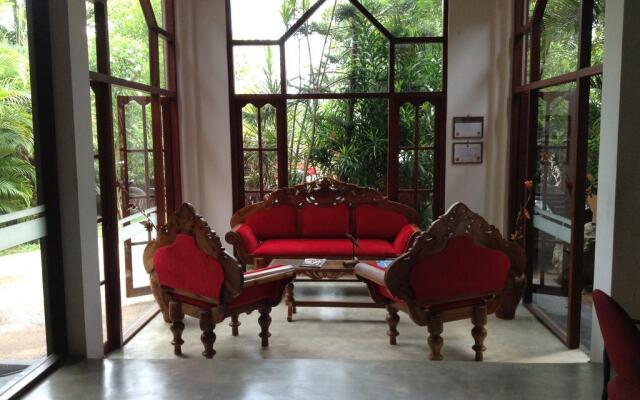 Silan Mo Hotel