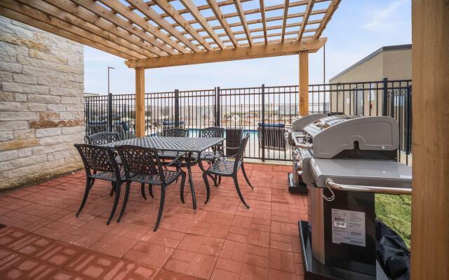 Best Western Plus Drayton Valley All Suites
