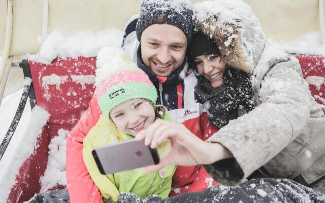 Lech Lodge - 3 Chalets und eine "Gute Fee"