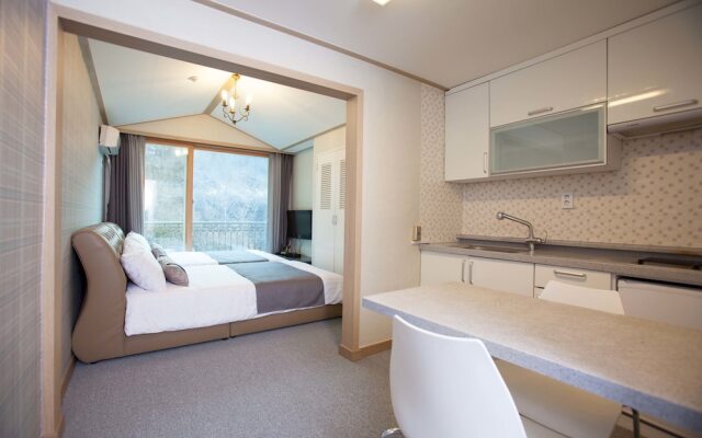 Caviar Park R&D Resort